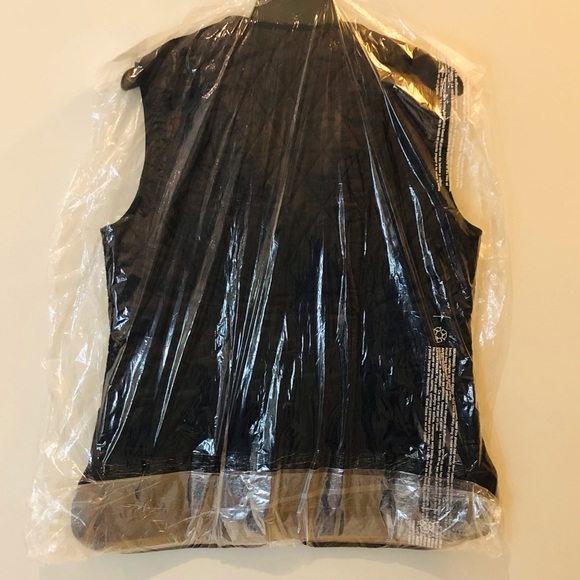 NWT Barbour Betty Quilted Vest Gilet Liner Fleece Navy Sizes 8 - Picture 6 of 13